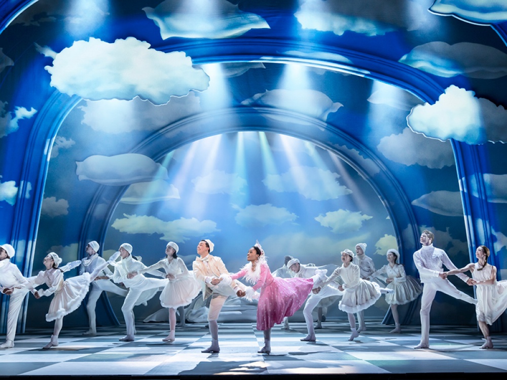 Why You Mustn t Miss Matthew Bourne s Nutcracker at Newcastle s Theatre
